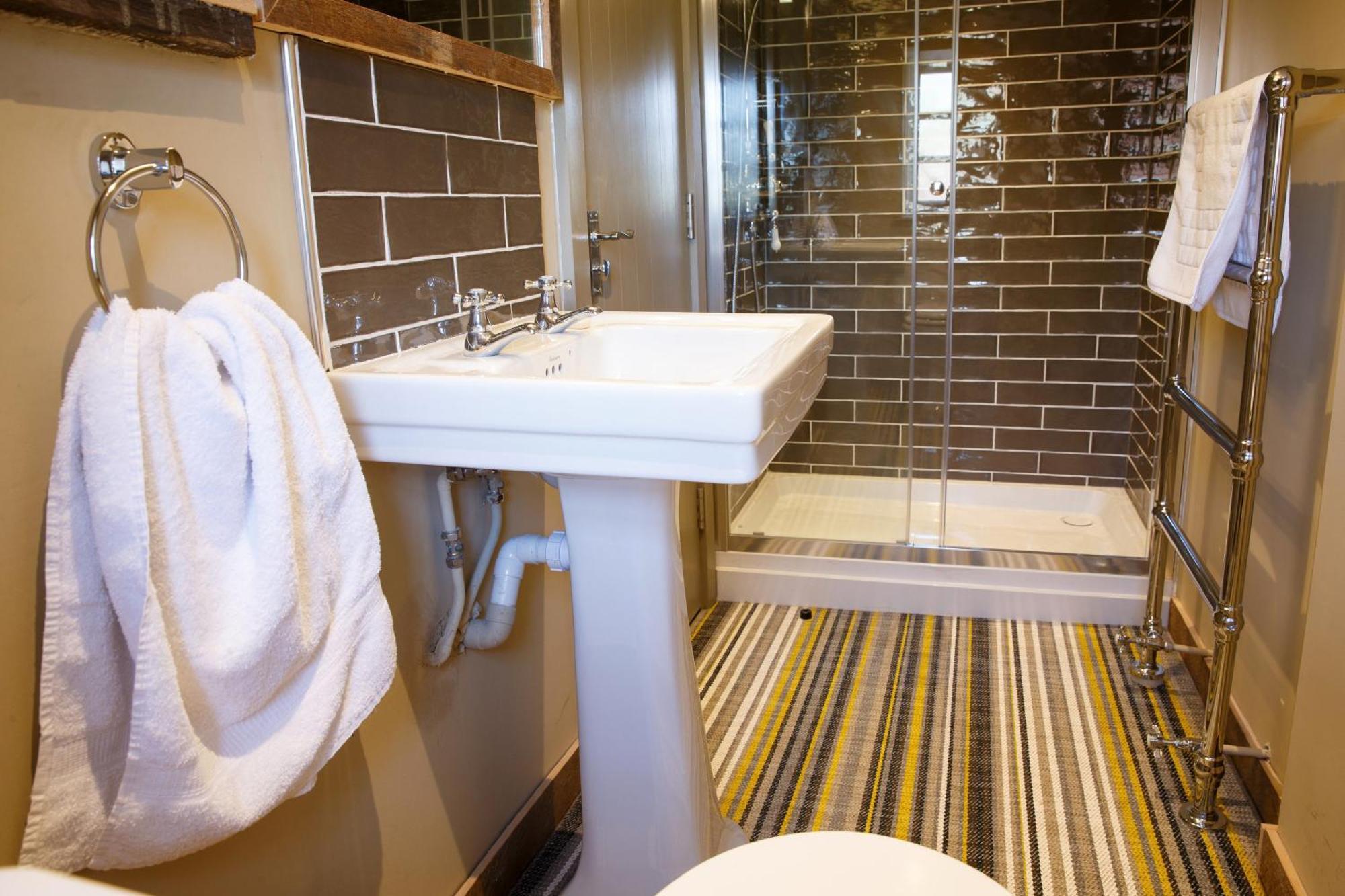 The White Hart, South Harting Hotel Petersfield Room photo